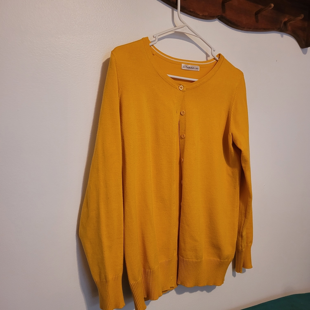 Mustard Yellow Cardigan Sweater And Colorful Skirt Set XL/SZ 16 US
